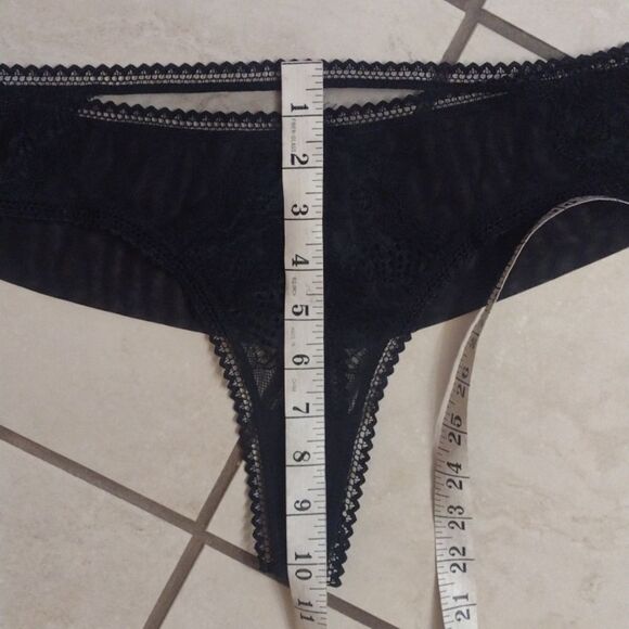 NWT Thistle and Spire Eyelash Mirage Lace Mesh Thong Black size XL - Picture 7 of 10